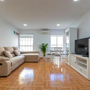  Apartamento Charming 2 Bedroom At Triana Center By Oui